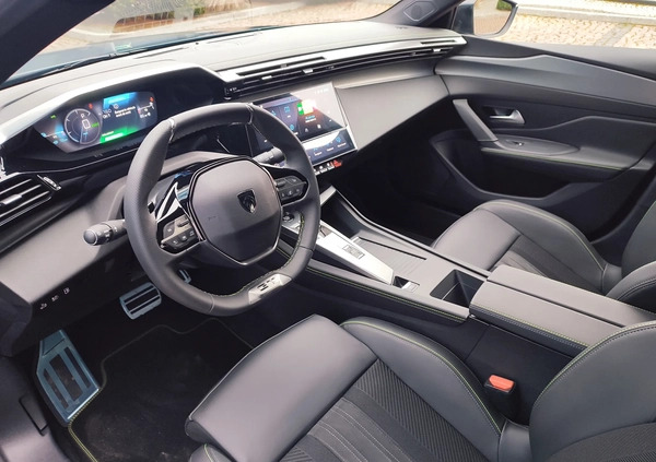 Peugeot 408 cena 194700 przebieg: 4, rok produkcji 2024 z Biskupiec małe 379